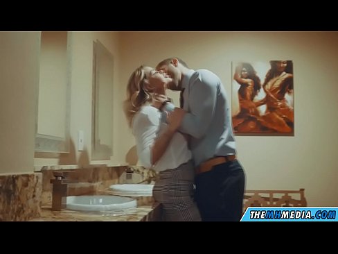 ❤️ Keď vás prsnatá blondínka zvádza na verejných toaletách ❤ Domáce porno na nás sk.porn33.top ❌❤
